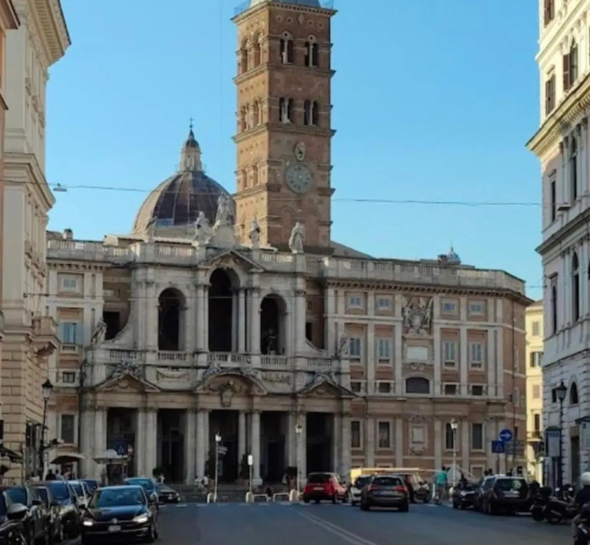 La Spezia 28 Royal Apartment Rome 0*,